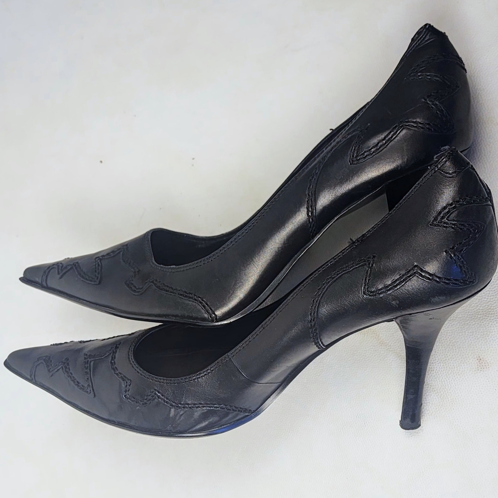 Nine West Black Pointed Toe Heels